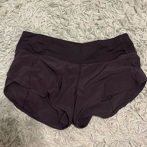 Lululemon shorts size 4